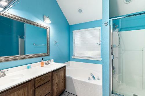 10408 Country View