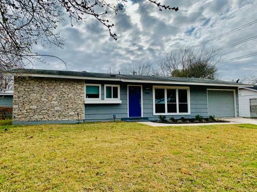 Casita At Maywood - Modern Spaces