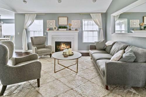 Entertainment Dream Large Home With 7 Bedrooms Sleeps 20+