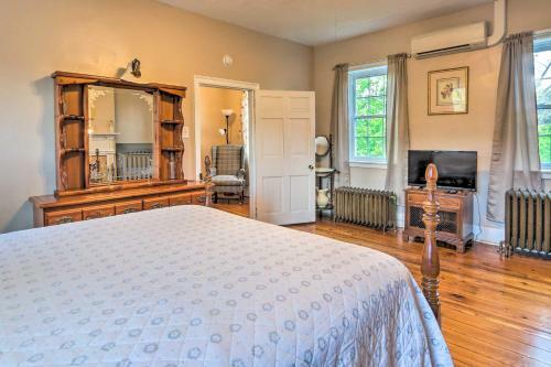 Historic Hammond House With Wine Country View
