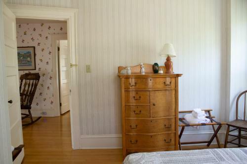Harbor Hill House