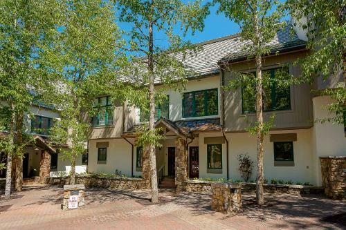 Villa 22 Highlands Townhomes