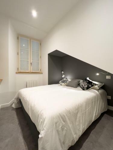 Apartamento Appartement R2 T2 Rodez Centre Historique