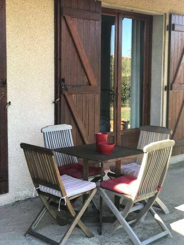 Bed & Breakfast Domaine De Peilhan