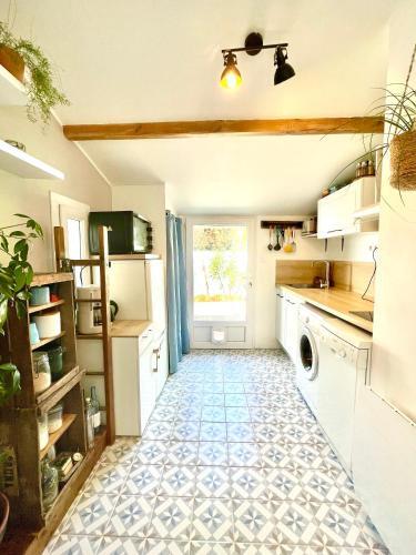 Charmante Maison Ind�pendante (800m de La Plage)