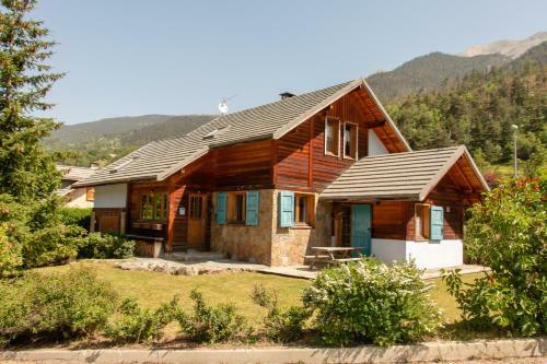 Chalet Premium -acc�s Pied de Piste En Navette