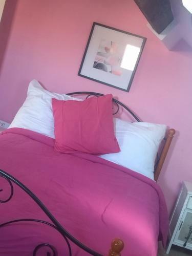 Chambre Pinky Elisabeth Proche Paris