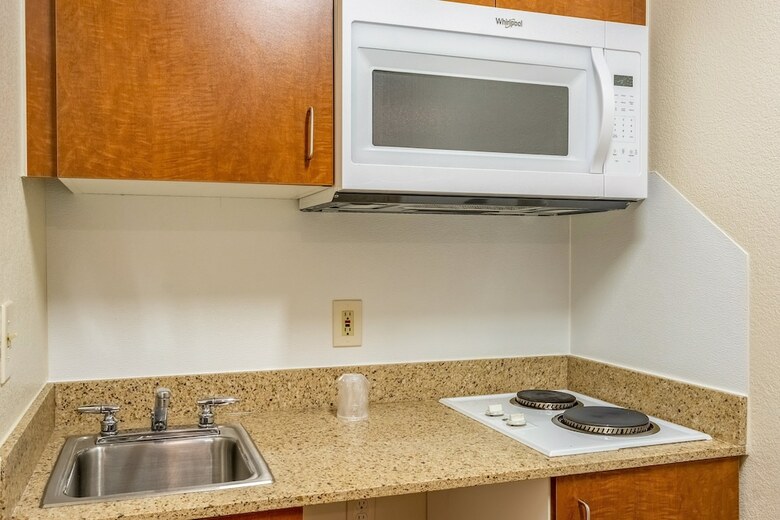 Hotel Crossland Economy Studios - Eugene - Springfield