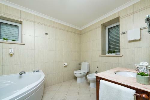 Villa K Dubrovnik - Five Bedroom Villa With Private Sea Access