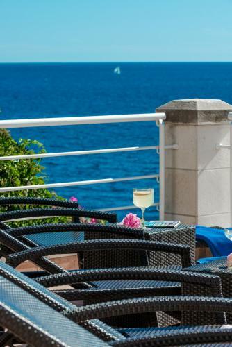 Villa K Dubrovnik - Five Bedroom Villa With Private Sea Access