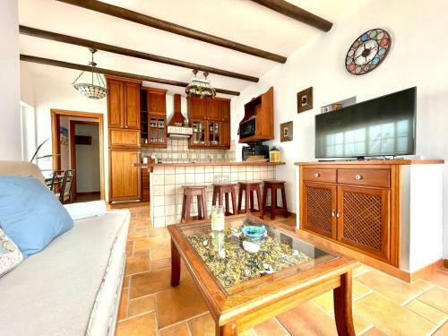 Villa En Primera Linea Del Mar En La Graciosa