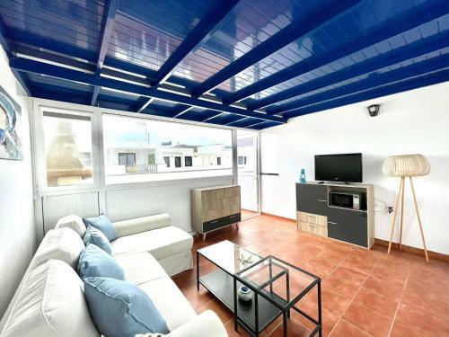 Villa En Primera Linea Del Mar En La Graciosa