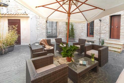 Palazzo Bozzoni Assisi Boutique Apartments