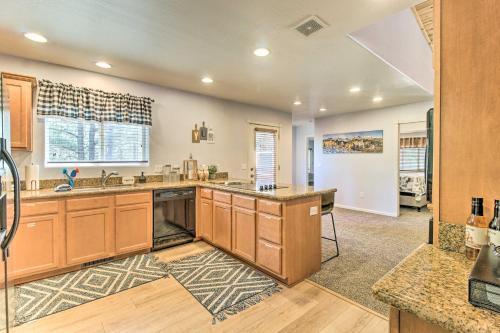 Modern Show Low Cabin Retreat With Deck And Grill