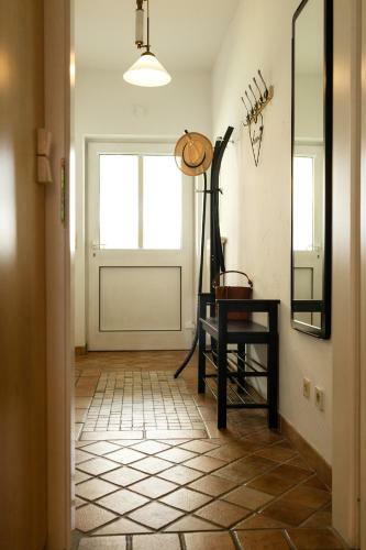Fresh Apartment With Terrace + Free Parking