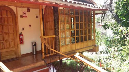 Hotel Iorana