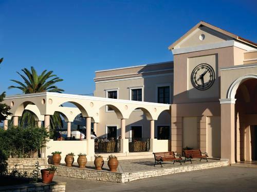 Hotel Roda Beach Resort & Spa