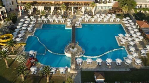 Hotel Roda Beach Resort & Spa