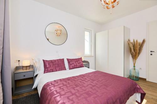 Iris Sea View Apartment