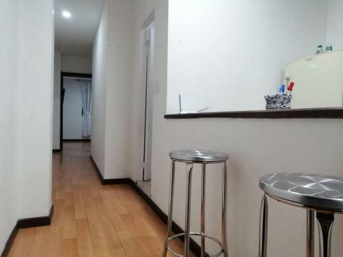 Apartamento Grande Y C�modo
