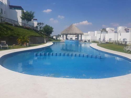 Casa Con Piscina Y Jacuzzi Privados