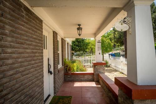 Craftsman Cottage