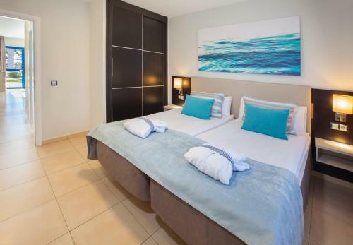 Grupotel Playa Feliz