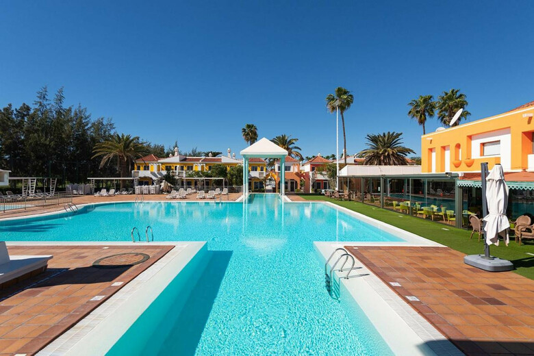 Apartamentos Cordial Green Golf