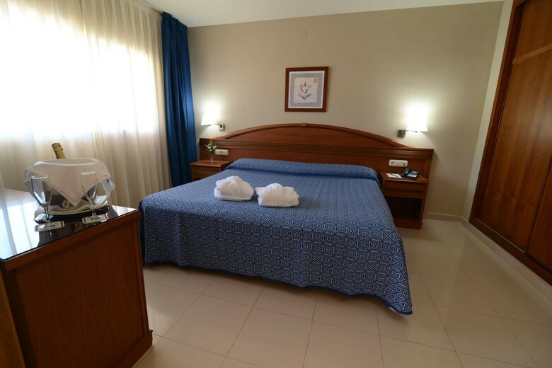 Hotel Bahia Tropical