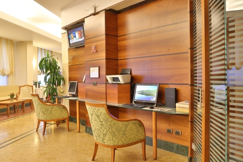 Hotel Mirage