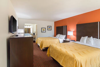 Hotel Quality Inn East
