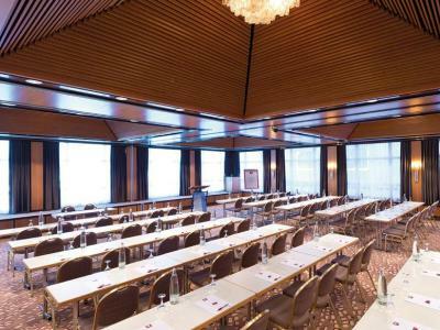 Leonardo Hotel K�ln