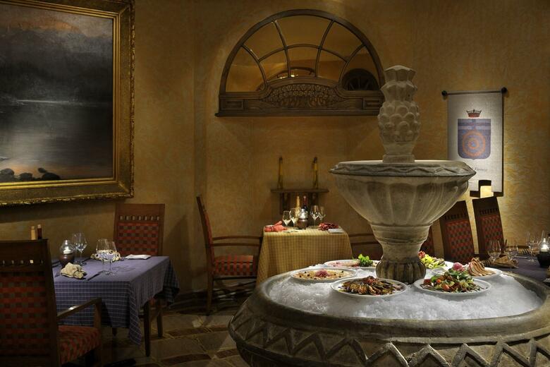 Cairo Marriott Hotel & Omar Khayyam Casino