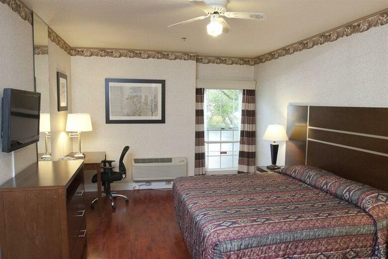 Arena Hotel