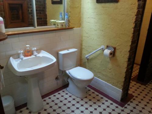 Eagle Foundry Bed & Breakfast