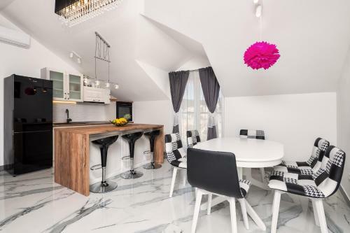 Luxury Apartment Beyla In Pu?i??a, Island Bra?