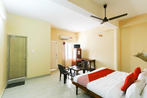 Hotel Oyo 65917 Shri Krishna