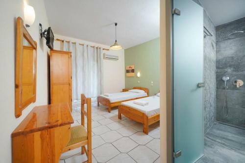 Thalatta Apartments