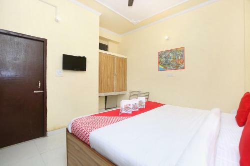 Hotel Oyo 14823 Skyheights
