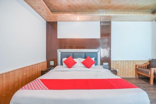 Oyo 61499 Hotel For Season
