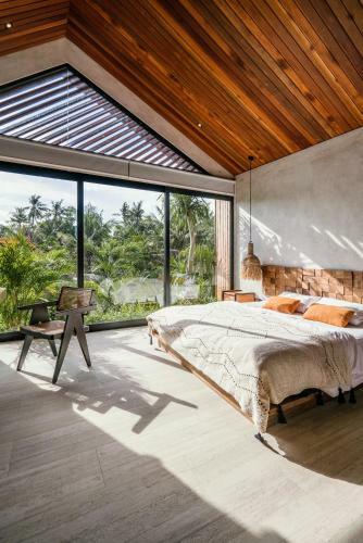 Black Sand Villas