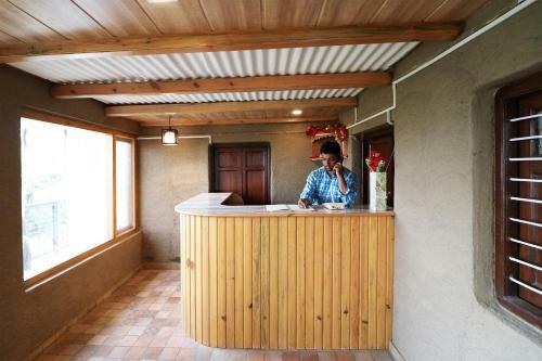 Hotel Oyo 14559 The Gharonda