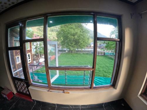 Hostal Hotel Seven Pahalgam