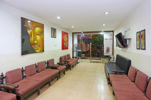 Oyo Flagship 42717 Hotel Fort Goriya Toli