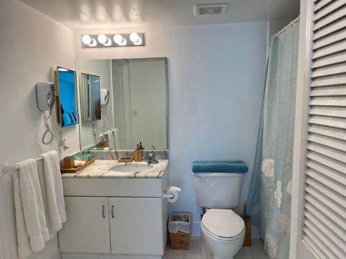 Elegant Brickell Apartment