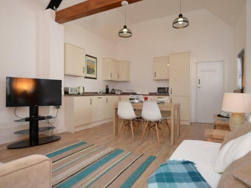 Pass The Keys Peaceful And Spacious 2 Bedroom Holiday Home