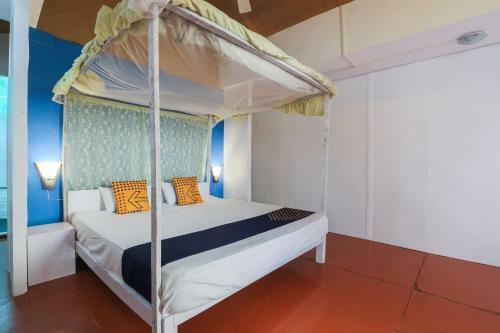 Hotel Spot On 66690 Green Park Beach Resort