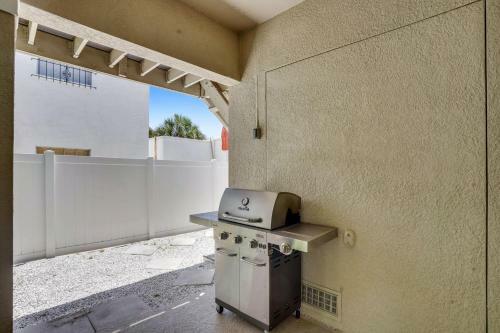 Redington Townhouse- Beach Luxury, Amazing Location