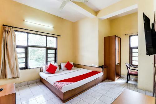 Oyo 62484 Hotel Natraj