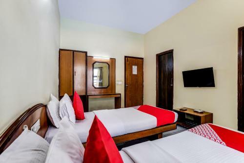 Oyo 62484 Hotel Natraj